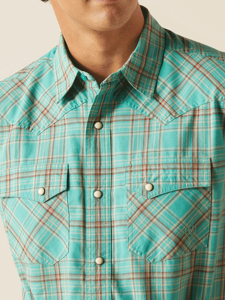 Ariat 10048496 Mens Hudsyn Retro Fit Shirt Blue Turquoise front close up view. If you need any assistance with this item or the purchase of this item please call us at five six one seven four eight eight eight zero one Monday through Saturday 10:00a.m EST to 8:00 p.m EST