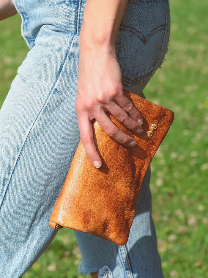 Bed Stu A621040-TNRS-X Womens Cadence 3 In 1 Handbag Tan Rustic front view. If you need any assistance with this item or the purchase of this item please call us at five six one seven four eight eight eight zero one Monday through Saturday 10:00a.m EST to 8:00 p.m EST