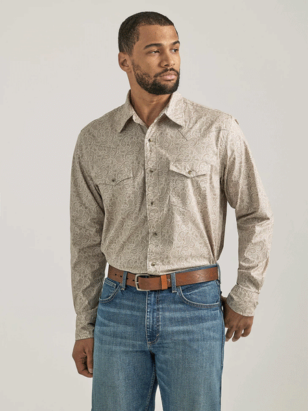 Wrangler 112338017 Mens 20X Competition Western Shirt Sandy Paisley front view. If you need any assistance with this item or the purchase of this item please call us at five six one seven four eight eight eight zero one Monday through Saturday 10:00a.m EST to 8:00 p.m EST