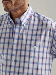 Wrangler 112327830 Mens George Strait Long Sleeve Button Down Plaid Shirt Americana Blue collar and pocket close up. If you need any assistance with this item or the purchase of this item please call us at five six one seven four eight eight eight zero one Monday through Saturday 10:00a.m EST to 8:00 p.m EST
