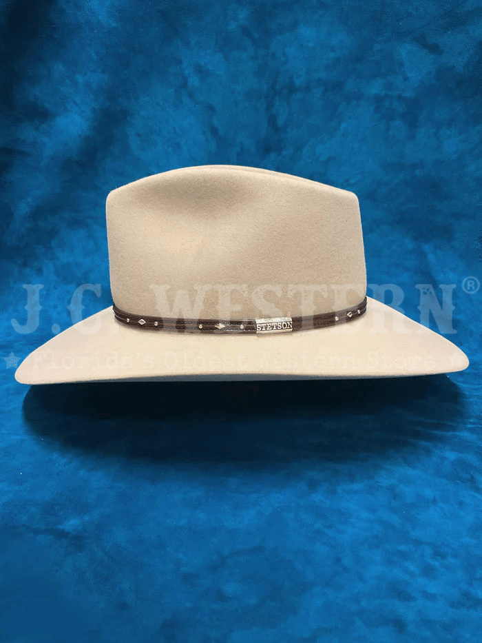 Stetson SFPAWN-403261 PAWNEE 5X Felt Hat Silverbelly side / front view. If you need any assistance with this item or the purchase of this item please call us at five six one seven four eight eight eight zero one Monday through Saturday 10:00a.m EST to 8:00 p.m EST