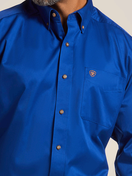 Ariat 10006660 Mens Solid Twill Classic Fit Shirt Ultramarine Blue front close up. If you need any assistance with this item or the purchase of this item please call us at five six one seven four eight eight eight zero one Monday through Saturday 10:00a.m EST to 8:00 p.m EST