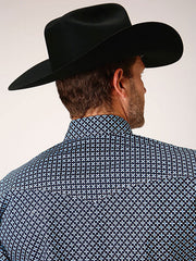 Roper 3-01-225-2014 Mens Amarillo Collection Snap Shirt Blue back close up. If you need any assistance with this item or the purchase of this item please call us at five six one seven four eight eight eight zero one Monday through Saturday 10:00a.m EST to 8:00 p.m EST