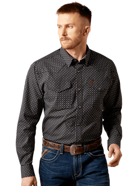 Ariat 10065970 Mens Wrinkle Free Johnson Fitted Shirt Black front view. If you need any assistance with this item or the purchase of this item please call us at five six one seven four eight eight eight zero one Monday through Saturday 10:00a.m EST to 8:00 p.m EST

