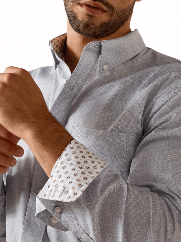 Ariat 10071749 Mens Wrinkle Free Leandro Classic Fit Shirt Abstract Print Silver front view. If you need any assistance with this item or the purchase of this item please call us at five six one seven four eight eight eight zero one Monday through Saturday 10:00a.m EST to 8:00 p.m EST

