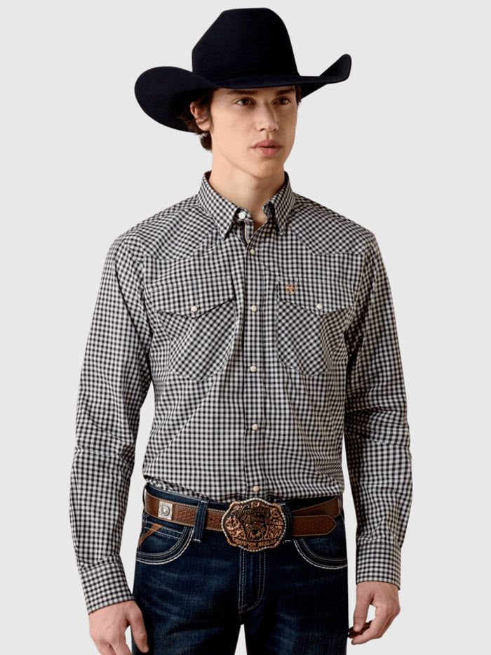 Ariat 10080669 Mens Pro Series Willis Fitted Snap Shirt Black front view. If you need any assistance with this item or the purchase of this item please call us at five six one seven four eight eight eight zero one Monday through Saturday 10:00a.m EST to 8:00 p.m EST
