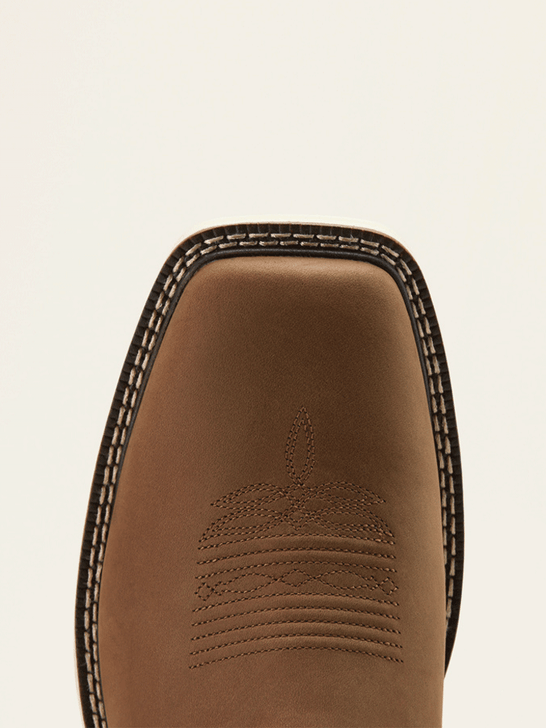 Ariat 10061285 Mens Activator VentTEK Wide Square Toe Work Boot Alamo Brown toe view from above. If you need any assistance with this item or the purchase of this item please call us at five six one seven four eight eight eight zero one Monday through Saturday 10:00a.m EST to 8:00 p.m EST



