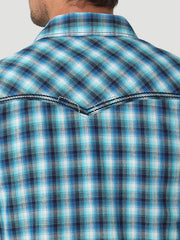 Wrangler 112326348 Mens Rock 47 Long Sleeve Western Snap Shirt Vibrant Blue back close up. If you need any assistance with this item or the purchase of this item please call us at five six one seven four eight eight eight zero one Monday through Saturday 10:00a.m EST to 8:00 p.m EST