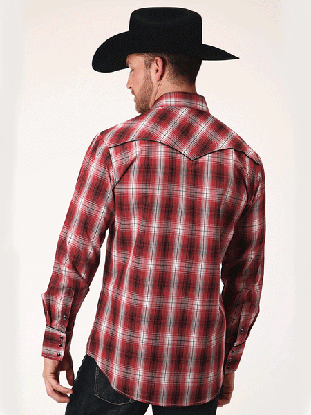 Roper 1-01-086-0139 Mens Long Sleeve Snap Plaid Western Shirt Red back view. If you need any assistance with this item or the purchase of this item please call us at five six one seven four eight eight eight zero one Monday through Saturday 10:00a.m EST to 8:00 p.m EST