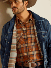 Ariat 10051865 Mens Blanket Lined Trucker Jacket Victor Denim inside view. If you need any assistance with this item or the purchase of this item please call us at five six one seven four eight eight eight zero one Monday through Saturday 10:00a.m EST to 8:00 p.m EST