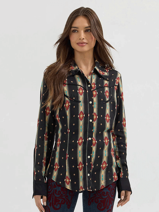 Wrangler 112360598 Womens X Lainey Wilson Classic Long Sleeve Shirt Checotah Black front untucked. If you need any assistance with this item or the purchase of this item please call us at five six one seven four eight eight eight zero one Monday through Saturday 10:00a.m EST to 8:00 p.m EST
