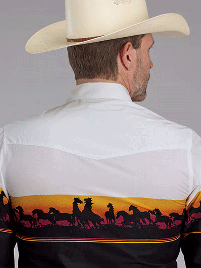 Roper 03-001-0421-0219 Mens Sunset Horse Border Print Shirt Black front view. If you need any assistance with this item or the purchase of this item please call us at five six one seven four eight eight eight zero one Monday through Saturday 10:00a.m EST to 8:00 p.m EST