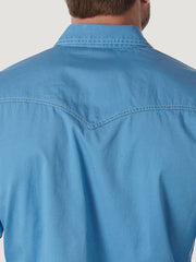 Wrangler MVR507J Mens Retro Long Sleeve Shirt Blue back close up. If you need any assistance with this item or the purchase of this item please call us at five six one seven four eight eight eight zero one Monday through Saturday 10:00a.m EST to 8:00 p.m EST