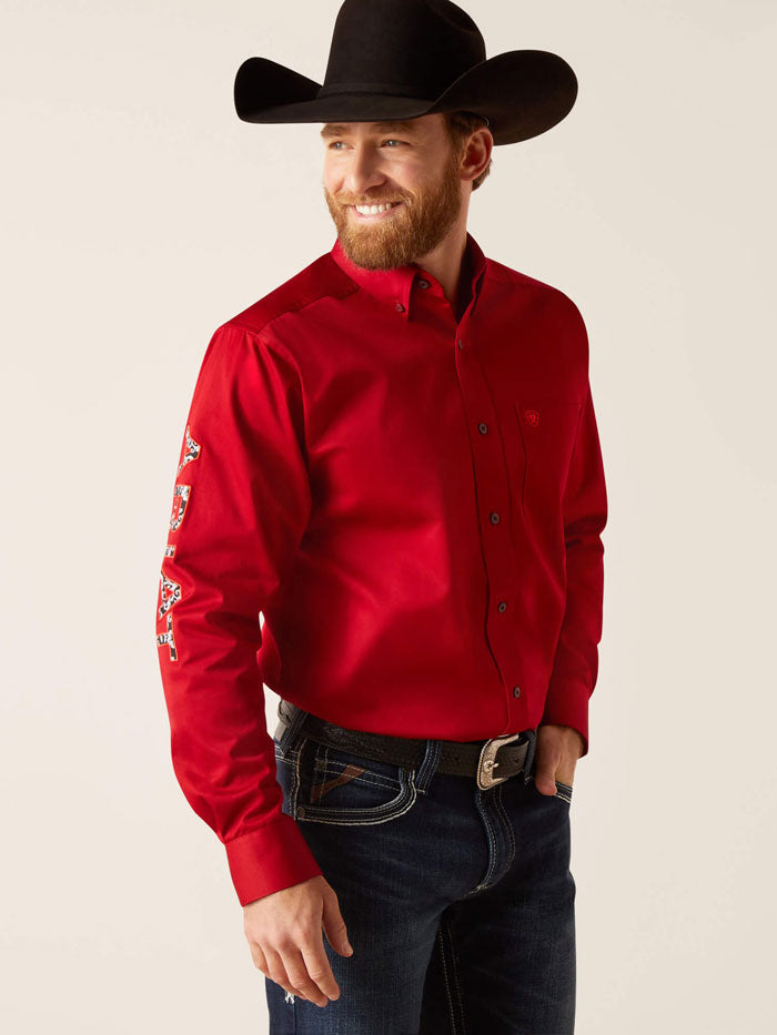 Ariat 10047224 Mens Team Logo Twill Fitted Shirt Cranberry Crimson front view. If you need any assistance with this item or the purchase of this item please call us at five six one seven four eight eight eight zero one Monday through Saturday 10:00a.m EST to 8:00 p.m EST
