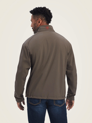 Ariat 10041614 Mens Logo 2.0 Softshell Jacket Banyan Bark back view. If you need any assistance with this item or the purchase of this item please call us at five six one seven four eight eight eight zero one Monday through Saturday 10:00a.m EST to 8:00 p.m EST
