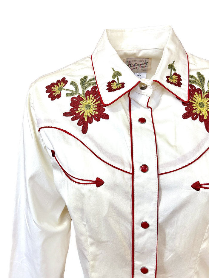 Rockmount 7811-IVO Women's Vintage Floral Embroidered Western Shirt Ivory front view. If you need any assistance with this item or the purchase of this item please call us at five six one seven four eight eight eight zero one Monday through Saturday 10:00a.m EST to 8:00 p.m EST