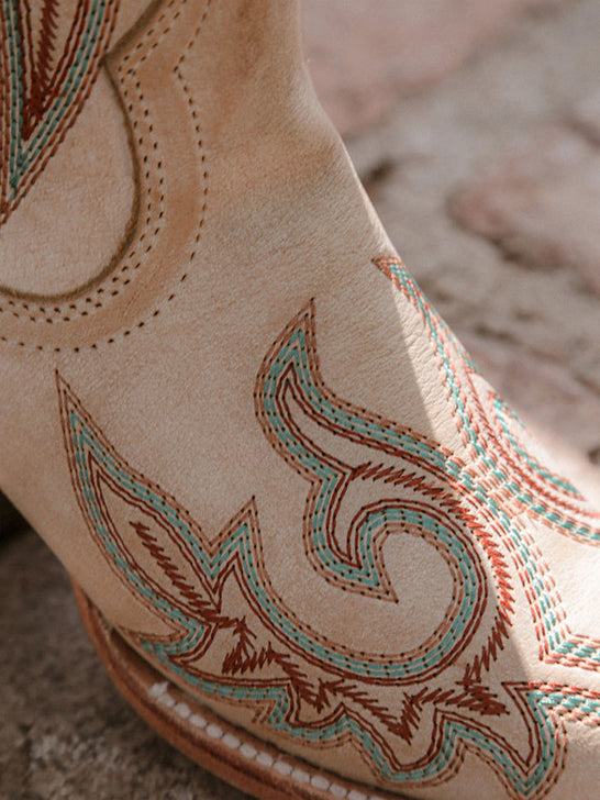 Corral Z5371 Ladies Embroidery Snip Toe Boot Bone close up. If you need any assistance with this item or the purchase of this item please call us at five six one seven four eight eight eight zero one Monday through Saturday 10:00a.m EST to 8:00 p.m EST