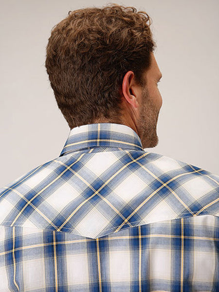 Roper 03-001-0278-2089 Mens Amarillo Collection Plaid Snap Shirt Blue back close up. If you need any assistance with this item or the purchase of this item please call us at five six one seven four eight eight eight zero one Monday through Saturday 10:00a.m EST to 8:00 p.m EST