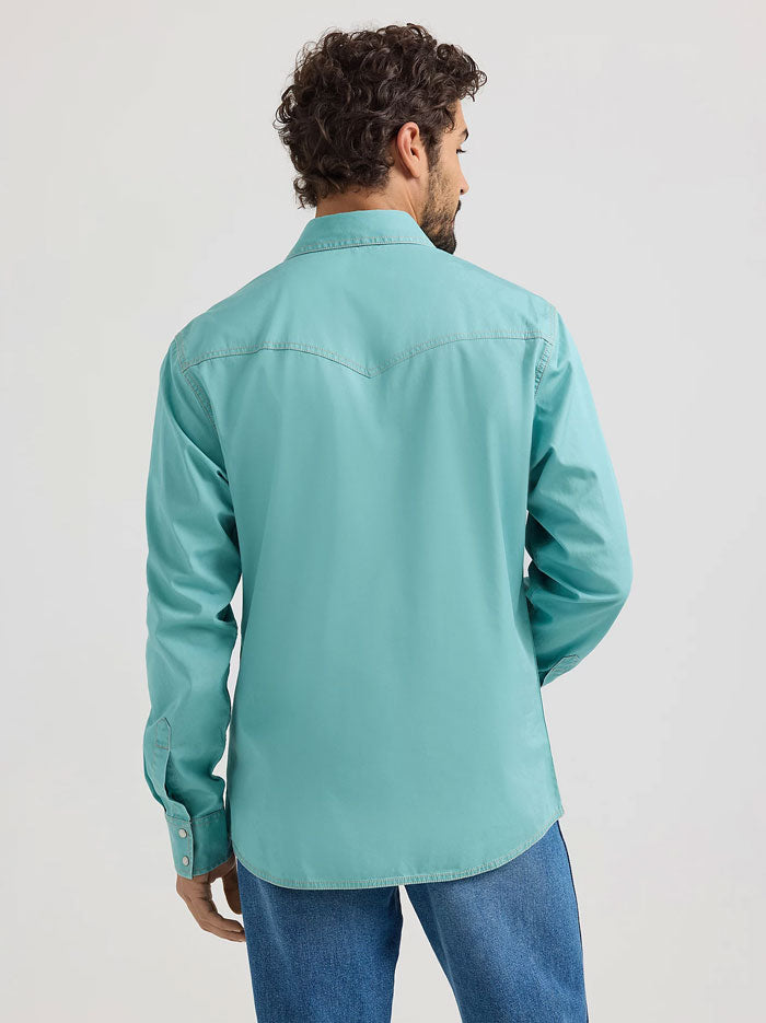 Wrangler 112359909 Mens Retro Premium Long Sleeve Shirt Sugar Blue Turquoise front view. If you need any assistance with this item or the purchase of this item please call us at five six one seven four eight eight eight zero one Monday through Saturday 10:00a.m EST to 8:00 p.m EST