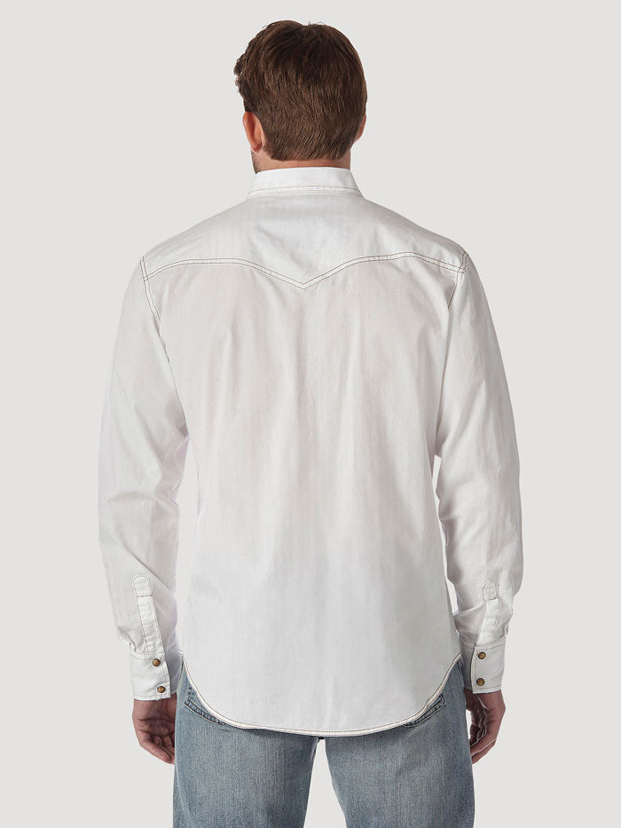 Wrangler MVR531W Mens Long Sleeve Western Snap Solid Dobby Shirt White front view. If you need any assistance with this item or the purchase of this item please call us at five six one seven four eight eight eight zero one Monday through Saturday 10:00a.m EST to 8:00 p.m EST