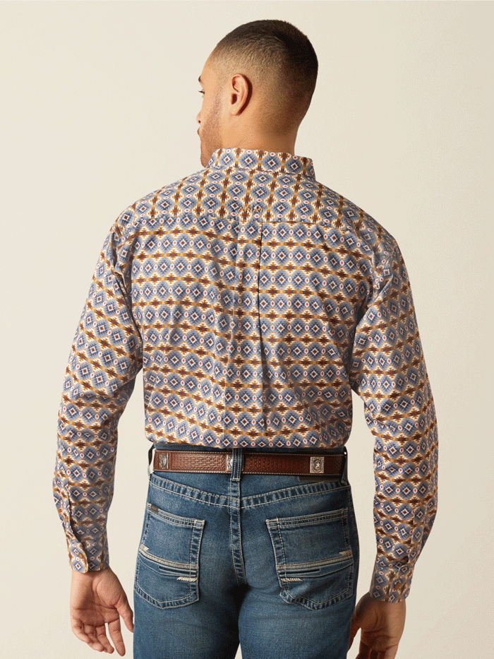 Ariat 10052613 Mens Tennessee Classic Fit Shirt Blue front. If you need any assistance with this item or the purchase of this item please call us at five six one seven four eight eight eight zero one Monday through Saturday 10:00a.m EST to 8:00 p.m EST