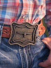 Montana Silversmiths A985S Get the Horns Attitude Buckle Silver on model. If you need any assistance with this item or the purchase of this item please call us at five six one seven four eight eight eight zero one Monday through Saturday 10:00a.m EST to 8:00 p.m EST