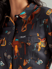 Wrangler 112339549 Womens Retro Saddle Up Western Shirt Black close up view of pocket and collar. If you need any assistance with this item or the purchase of this item please call us at five six one seven four eight eight eight zero one Monday through Saturday 10:00a.m EST to 8:00 p.m EST