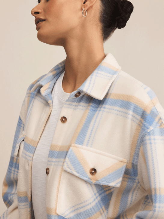 Z Supply ZJ253845 Womens Hiker Two Toned Fleece Jacket Natural Light Blue front close up. If you need any assistance with this item or the purchase of this item please call us at five six one seven four eight eight eight zero one Monday through Saturday 10:00a.m EST to 8:00 p.m EST