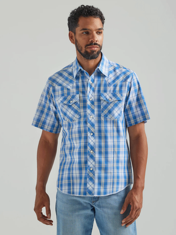 Wrangler 112324653 Mens Snap Short Sleeve Plaid Shirt Blue –