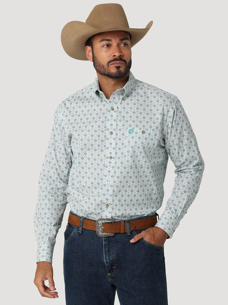 Wrangler 112318982 George Strait Collection Long Sleeve Shirt White And Green  front view. If you need any assistance with this item or the purchase of this item please call us at five six one seven four eight eight eight zero one Monday through Saturday 10:00a.m EST to 8:00 p.m EST