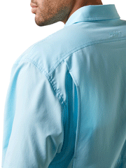 Ariat 10043511 Mens VentTEK Classic Fit Shirt Cenote Aqua back close up. If you need any assistance with this item or the purchase of this item please call us at five six one seven four eight eight eight zero one Monday through Saturday 10:00a.m EST to 8:00 p.m EST