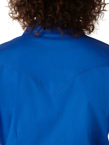Wrangler LW1011B Ladies Western Long Sleeve Solid Shirt Royal Blue back close up