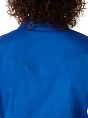 Wrangler LW1011B Ladies Western Long Sleeve Solid Shirt Royal Blue back close up. If you need any assistance with this item or the purchase of this item please call us at five six one seven four eight eight eight zero one Monday through Saturday 10:00a.m EST to 8:00 p.m EST