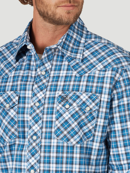 Wrangler 112318744 Mens Retro Long Sleeve Shirt True Blue front pocket close up. If you need any assistance with this item or the purchase of this item please call us at five six one seven four eight eight eight zero one Monday through Saturday 10:00a.m EST to 8:00 p.m EST
