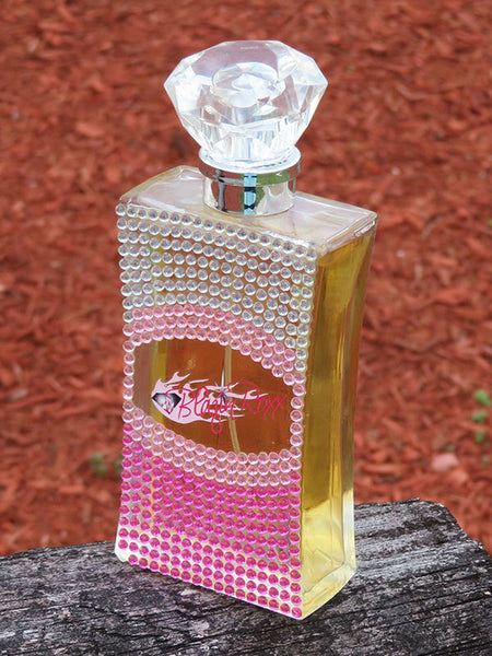 Blazin Roxx 39008 Womens 85 mil Authentic Western Perfume close up. If you need any assistance with this item or the purchase of this item please call us at five six one seven four eight eight eight zero one Monday through Saturday 10:00a.m EST to 8:00 p.m EST