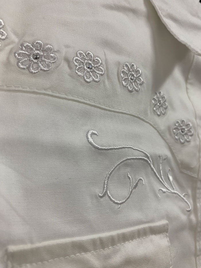Wrangler 10GW7001W Girls Rhinestones Embroidery Western Shirt White front view. If you need any assistance with this item or the purchase of this item please call us at five six one seven four eight eight eight zero one Monday through Saturday 10:00a.m EST to 8:00 p.m EST