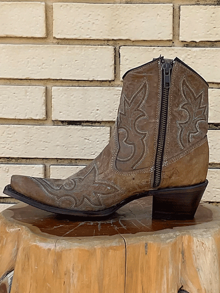 Circle G L5915 Ladies Embroidery & Zipper Ankle Boot Orix inner side view. If you need any assistance with this item or the purchase of this item please call us at five six one seven four eight eight eight zero one Monday through Saturday 10:00a.m EST to 8:00 p.m EST