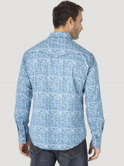 Wrangler MVR584B Mens Retro Long Sleeve Western Snap Shirt Blue back view. If you need any assistance with this item or the purchase of this item please call us at five six one seven four eight eight eight zero one Monday through Saturday 10:00a.m EST to 8:00 p.m EST