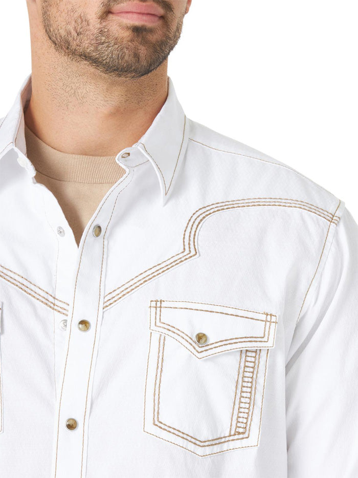 Wrangler MRC419W Mens Rock 47 Long Sleeve Western Shirt White front view. If you need any assistance with this item or the purchase of this item please call us at five six one seven four eight eight eight zero one Monday through Saturday 10:00a.m EST to 8:00 p.m EST