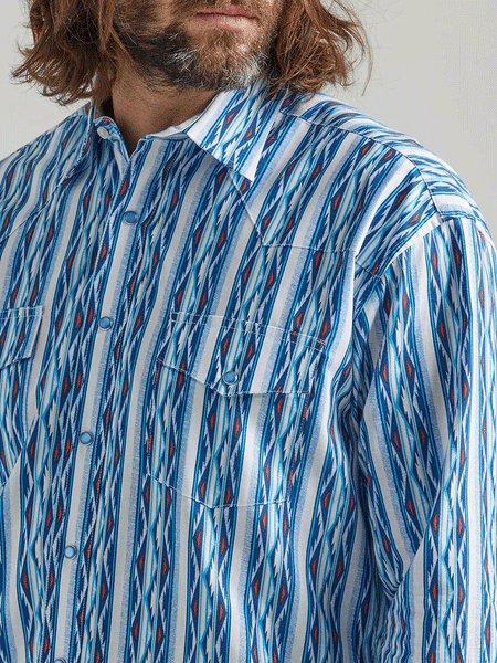 Wrangler 112324789 Mens Checotah Long Sleeve Western Snap Printed Shirt Blue collar and pocket close up. If you need any assistance with this item or the purchase of this item please call us at five six one seven four eight eight eight zero one Monday through Saturday 10:00a.m EST to 8:00 p.m EST