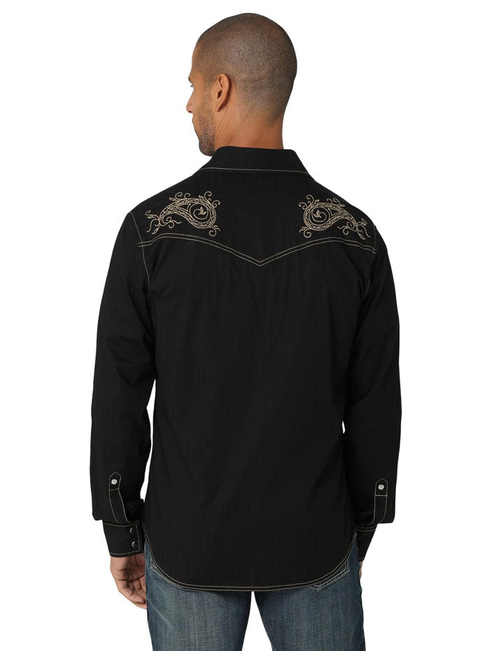 Wrangler 112324825 Mens Rock 47 Long Sleeve Shirt Black front view. If you need any assistance with this item or the purchase of this item please call us at five six one seven four eight eight eight zero one Monday through Saturday 10:00a.m EST to 8:00 p.m EST 