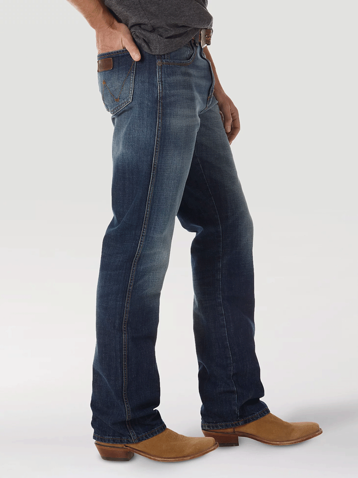 thumbnail interactive-video image 1 of Men's Wrangler Retro Relaxed Fit Bootcut Jean – True Blue Wash – 100% Cotton (WRT20TB) – Multiple Waist/Inseam 1 of 6