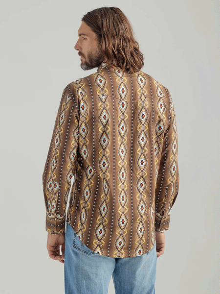 Wrangler 112318601 Mens Checotah Printed Shirt Molasses back view. If you need any assistance with this item or the purchase of this item please call us at five six one seven four eight eight eight zero one Monday through Saturday 10:00a.m EST to 8:00 p.m EST